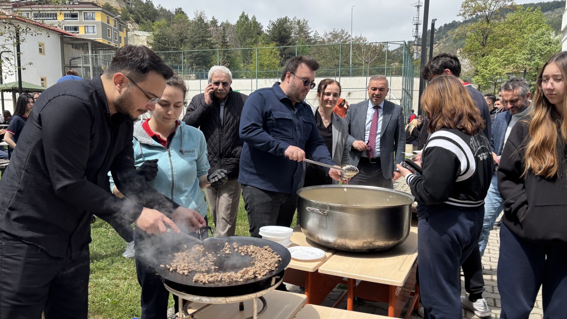 Mustafa Kaya Anadolu Lisesi Kermesi